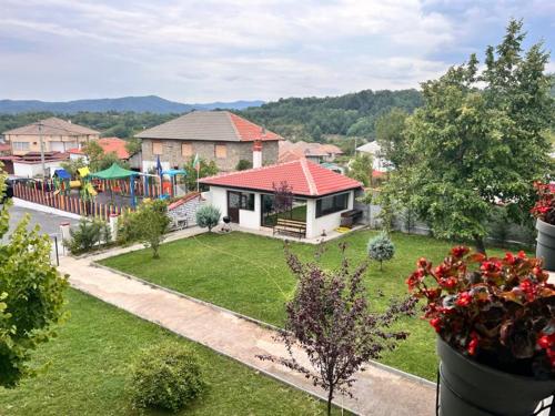Апартаменти за гости Сузи in Kirkovo