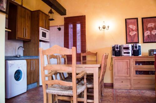 Iekārtas, Apartamentos Rurales Alvado in Tamajon