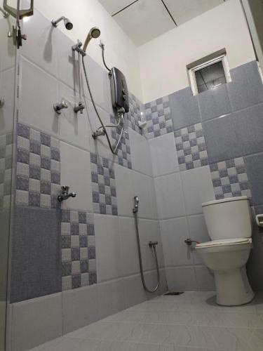 Deluxe Double or Twin Room with Balcony image 1