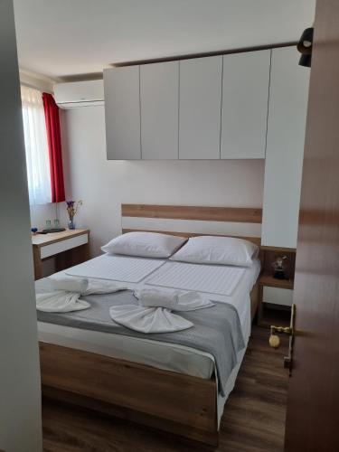 Bed and Breakfast MIRAMAR – Starigrad-Paklenica, VA