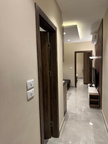 Chic Apartments For Rent ave1-2 - main image
