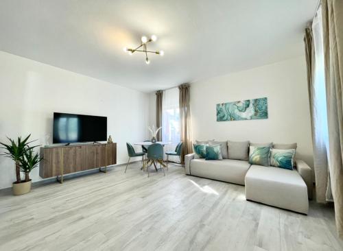 Seafront duplex villas sea view and spacious gardens