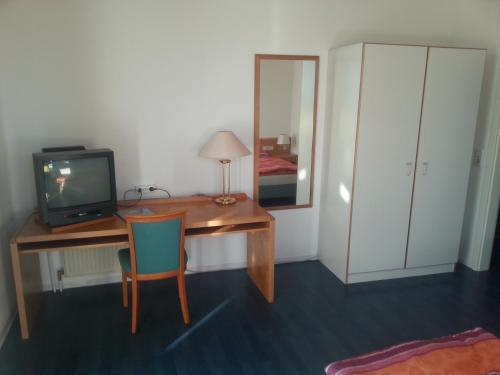 Hotel zur Sportsbar - image 4