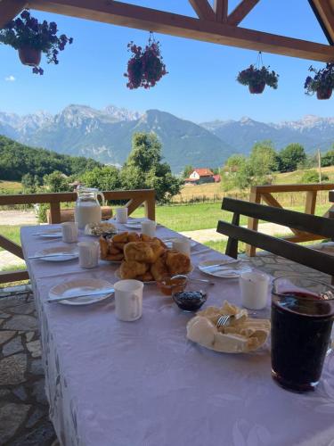 Soulrest EkoResort - Mehov Konak in Gusinje