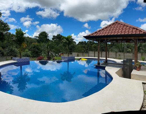Rancho Hope in Damas