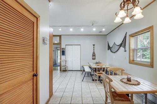 Quiet Lakefront Grand Rapids Cabin on 5 Acres in Hill City