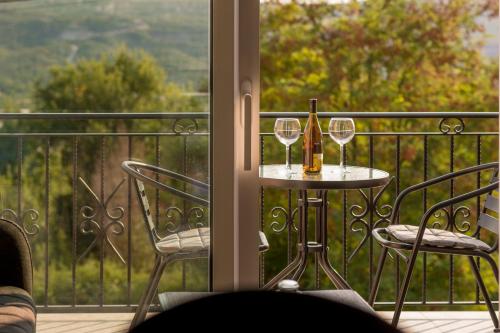 Appartement en Chêne (Appartement en Chene) in Sutvara