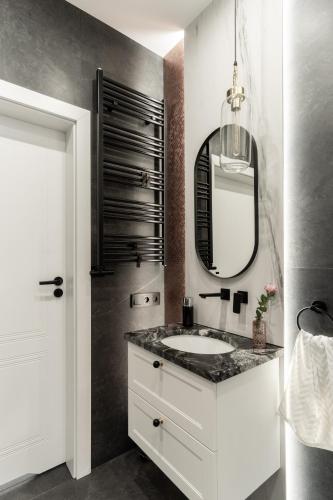Lovely flat Fabryczna Street AC free parking, Cracovia (foto 9)