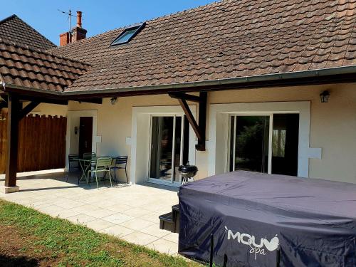 Gîte Le Pavillon Vougeot - Romanée - SPA (Gite Le Pavillon Vougeot - Romanee - SPA) in Жіллі-ле-Сіто