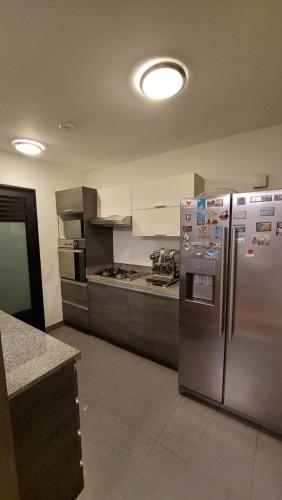 Habitación con baño privado a metros de San Isidro - image 4