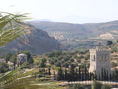 Villa Taxiarchis - image 7