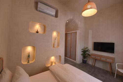 Neoli in Джубайль