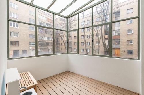 Winter Haven Modern Retreat in Central Bratislava