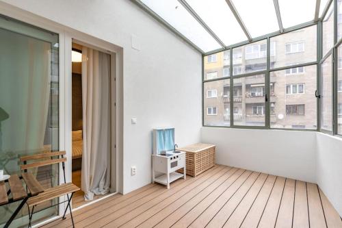 Winter Haven Modern Retreat in Central Bratislava