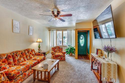 Home 13 Mi to Knoebels Amusement Resort