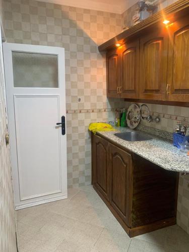 comfortable apartment - image 4
