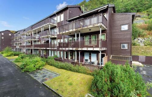 . Nice Apartment In Tjørhom With Wifi