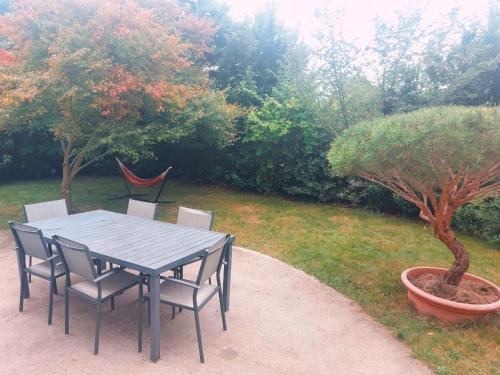 Maison 6 personnes, proche Nantes in แทรลิเย