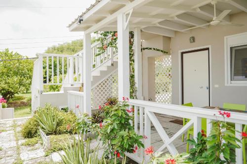 Passion Village Apartments by Antigua Living in 聖瑪麗
