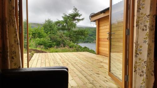 Балкон, Ronaldsay Log Cabin in Стронтіан