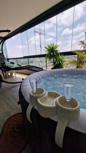 Luxueux Studio avec jacuzzi et salle de sport, Casablanca (photo 2)