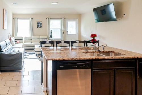 5 Bedroom Luxurious Retreat in Schertz, Near Randolph AFB, San Antonio, Schlitterbahn in Schertz, USA