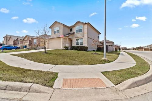 5 Bedroom Luxurious Retreat in Schertz, San Antonio in แชร์ทซ์ (เท็กซัส)