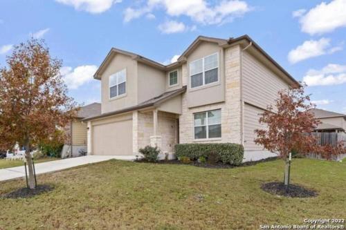 5 Bedroom Luxurious Retreat in Schertz, San Antonio in แชร์ทซ์ (เท็กซัส)