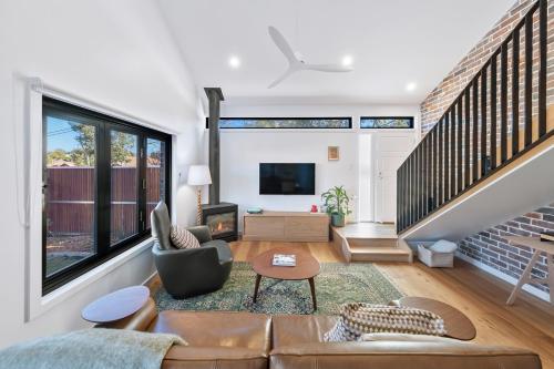 Jarvie Cottage - main image