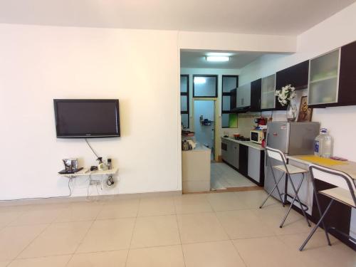 Double Room with Private Bathroom image 8