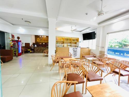 HOTEL NGUYEN ANH in Thủ Đức