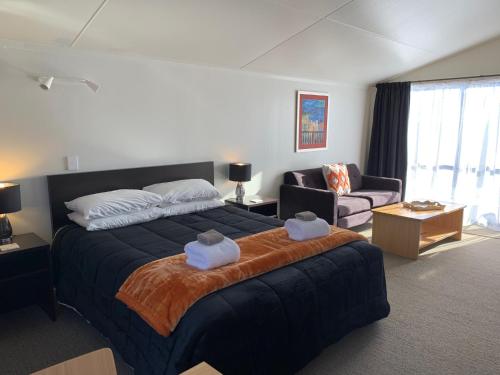 1 queen bed