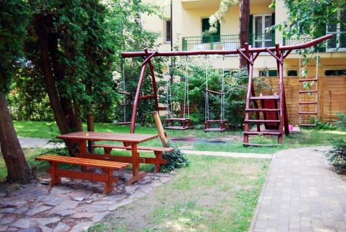 Villa Dorottya – Balatonfoldvar, AZ