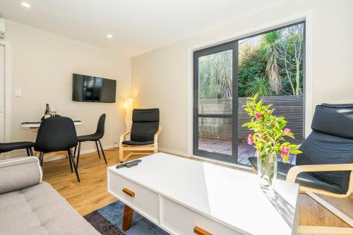 Family friendly - 10min drive to Chch city centre in Mairehau