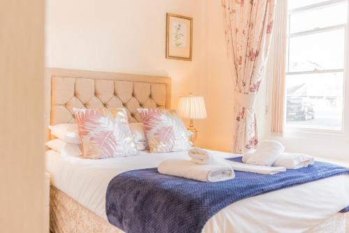 Rayrigg Villa Guest House - image 7