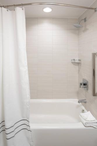 Palm Beach Gardens Marriott - image 8