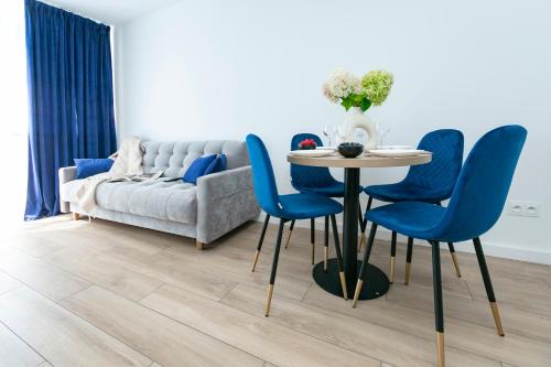 Pereca Big - Better Rental, Varsovia