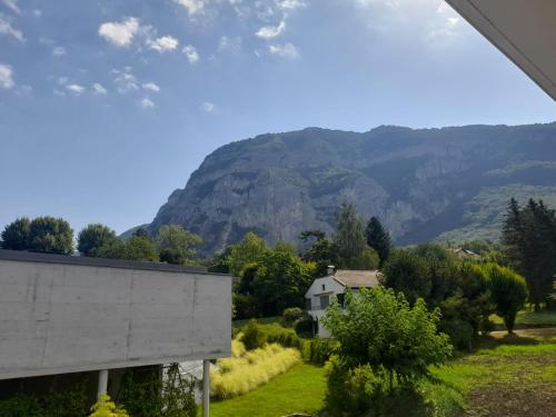 Skats, Gîte CROIX du SALEVE (Gite CROIX du SALEVE) in Collonges-sous-Saleve (Rhone-Alpes)
