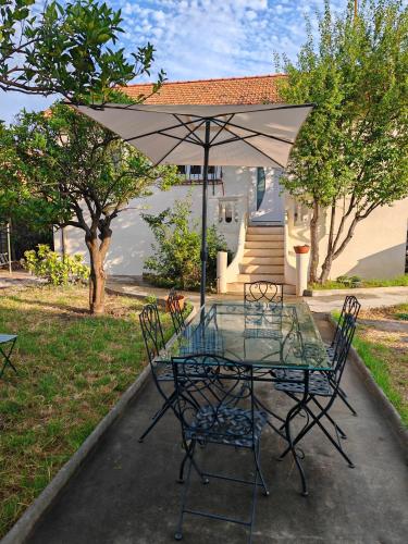 Petite villa climatisée Jardin