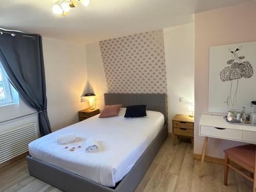 . Logis Hôtel Restaurant SPA Le Tosny