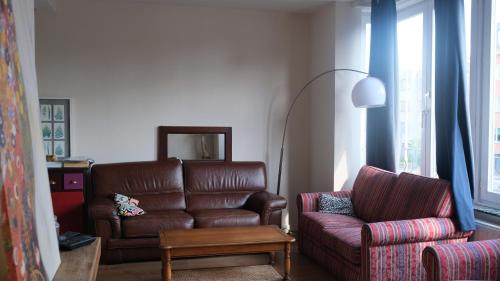 Maison familiale Room Type - Three-Bedroom House Maison familiale Room Type - Three-Bedroom House