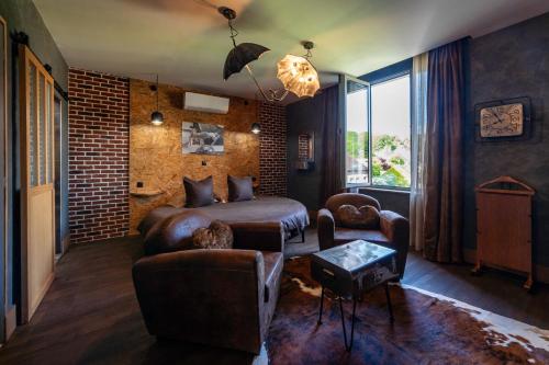 Les Étoiles Room Type - King Room with Garden View