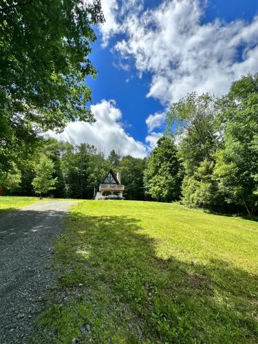 5 Bedrooms House with Hunter Mountain View and Large Hot Tub