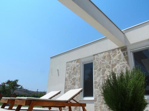 Three-Bedroom House image 3