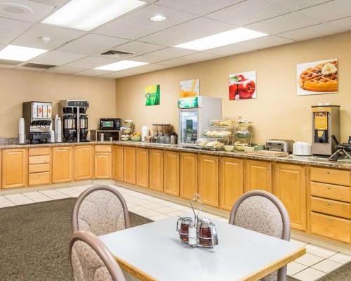 Quality Inn Homestead Park Billings - image 8