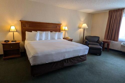 Comfort Inn Near Vail Beaver Creek - image 10