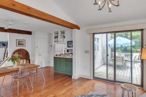 Bear Pass - Mountain View home in Sunderland (VT)