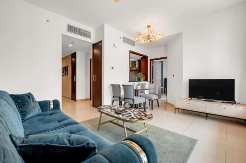 Bellavista Apartments Holiday Homes LLC - 29 BLVD - 1 Bedroom Burj Khalifa & Fountain View, Dubai