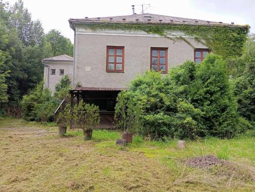 Stará škola - třílůžkový pokoj v pohodlí a klidu (Stara skola - triluzkovy pokoj v pohodli a klidu) in Zátor