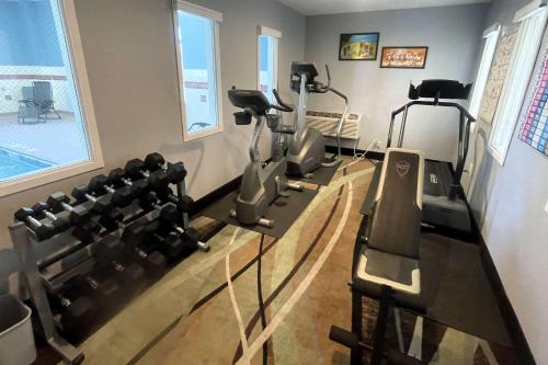 Quality Inn Raton - image 8